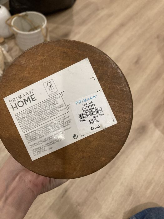 Vaso transparente com flores secas