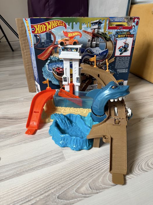 Треки хот вілс вилс Hot Wheels