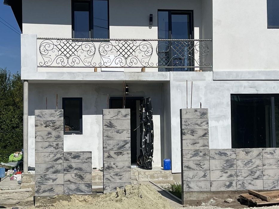 Продаж будинку для життя Самбір
