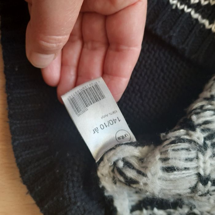 Sweterek świąteczny dziewczęcy
