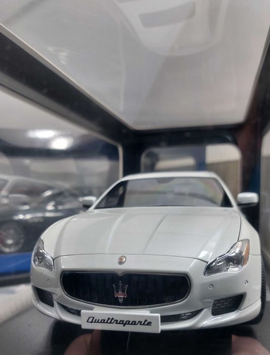 Maserati Quattroporte GTS 2015 AUTOart 1:18
