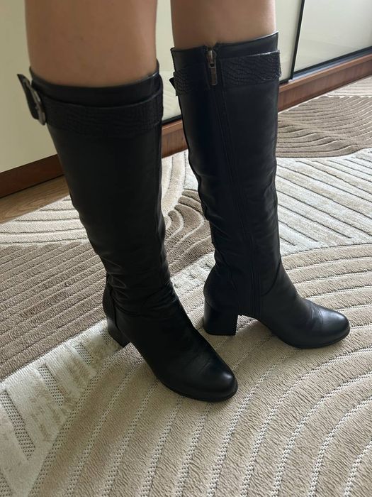 Зимові вживані чоботи,шкіряні