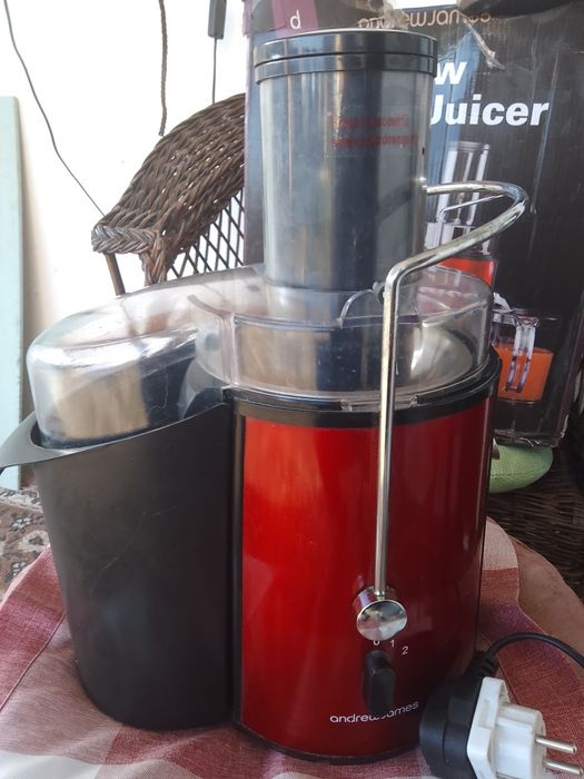 Sokowirówka do wyciskania owoców i warzyw