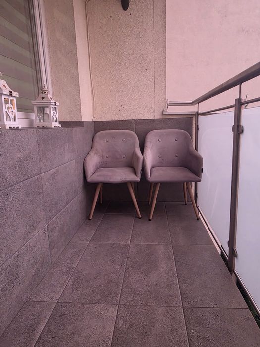 Krzesła do salonu lub kuchni