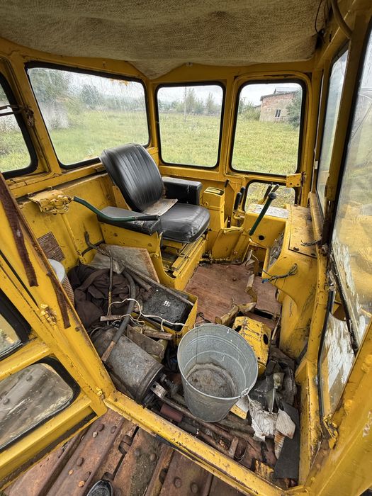 Бульдозер CAT D6C 1986