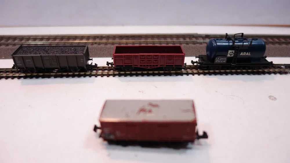 Zestaw 4szt wagon towarowy Lima Trix Fleichmann skala N /53