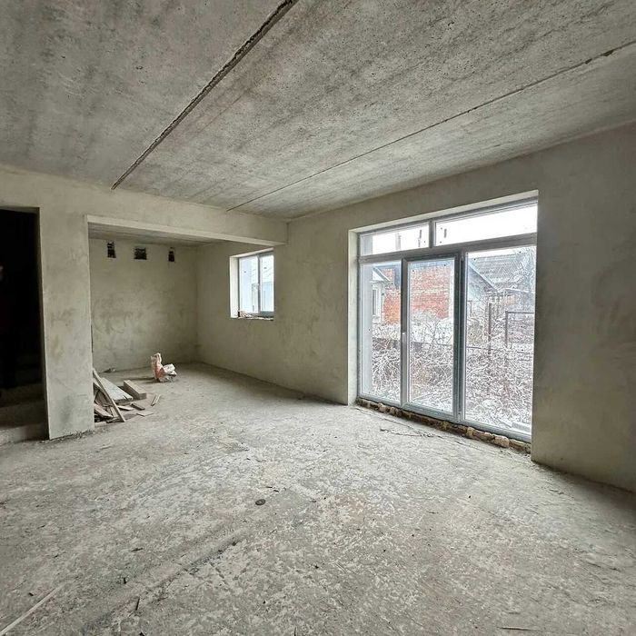 Продаж таунхаус з видом на Вовчинецькі гори