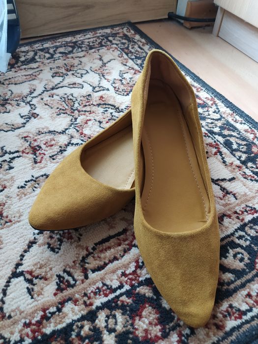 Baleriny zamszowe 38