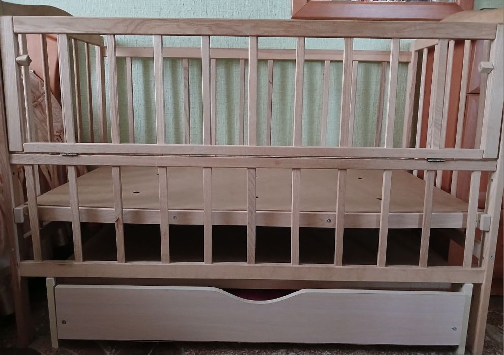 Кроватка-маятник