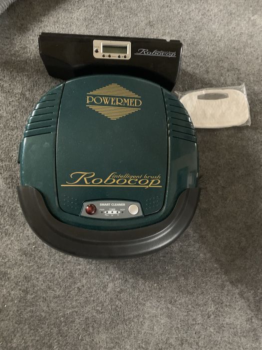 Odkurzacz Powermed  Robocop