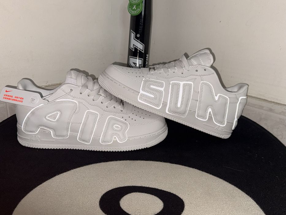 Nike Air Force branco n41 novo