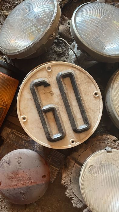 Farolins e farois diversos