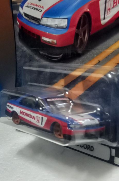 96 Honda accord (rodas de borracha) hot wheels
