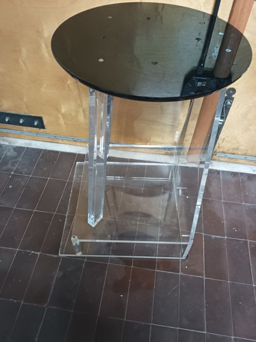 Espositore em acrilico EM boas condicioes