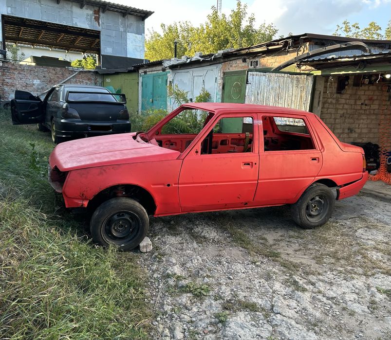 Продам Кузов Славута с документами