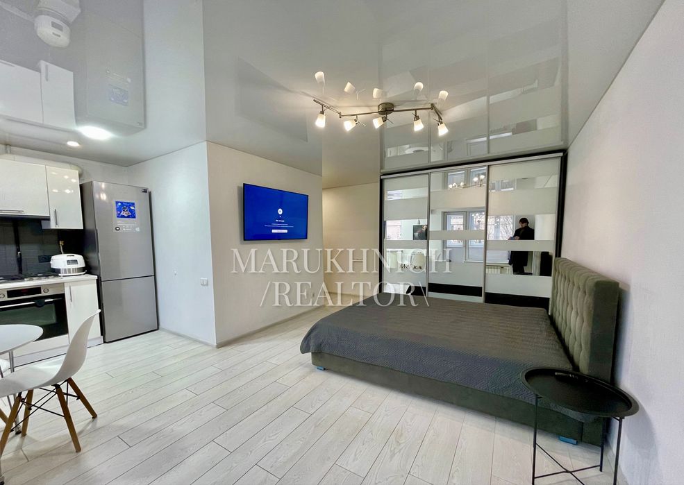 Продам! 1 к квартира вул. Січевих Стрільців (Артема) Поля Центр