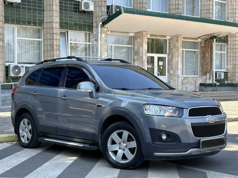 Продається надійний, просторий сімейний кросовер Chevrolet Captiva