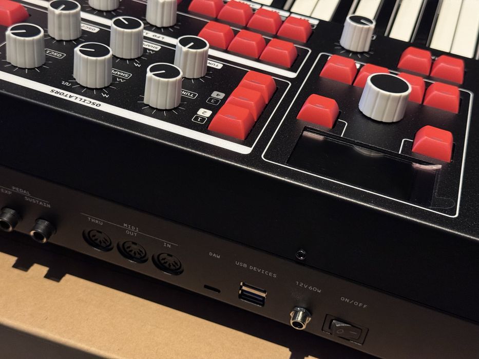 Sintetizador Melbourne Instruments Delia 2.0