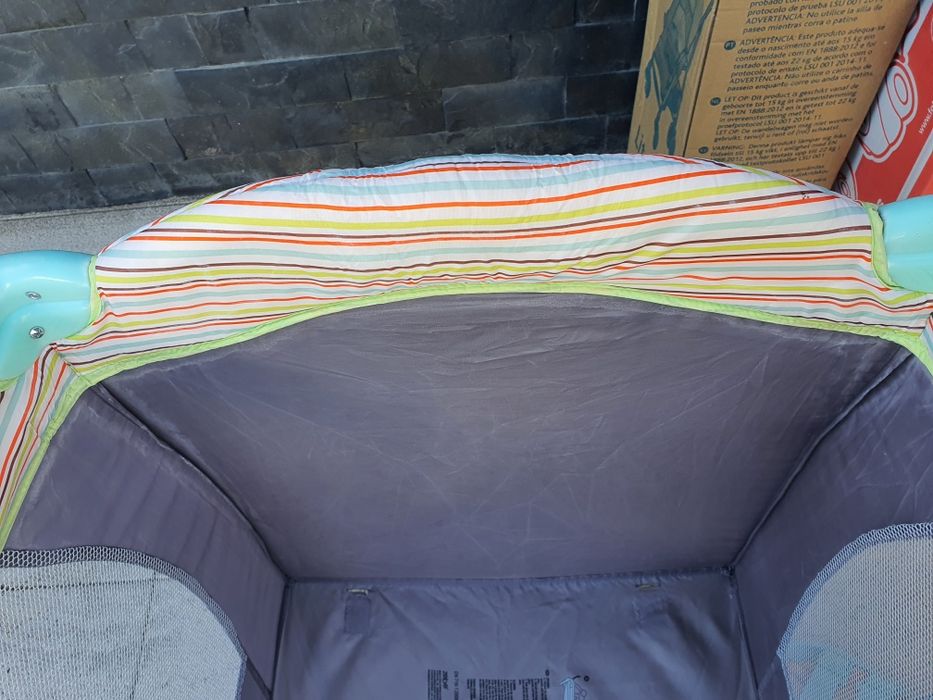 Parque de viagem da zobo  para crianças