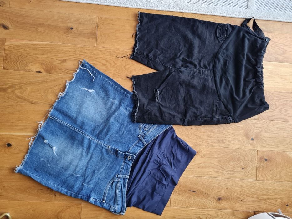 jeansowa spódnica ciążowa Blooming Marvellous | Czarne rybaczki spoden