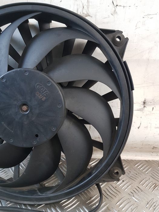 Wentylator Chłodnicy 9635466180 Peugeot 807 2.0Hdi 05R-