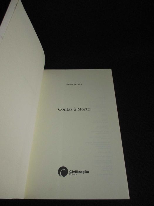 Livros de Simon Kernick 1ª edição Série Dennis Milne