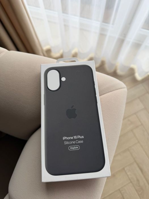 Nowe oryginalne etui Silicone Case MagSafe do Apple Iphone 16 Plus