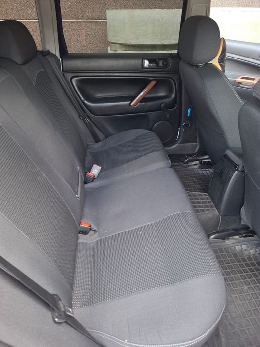 Продам Passat B5 1.6 бензин