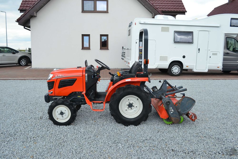Traktorek japoński mini traktor Yanmar Kubota K japonski
