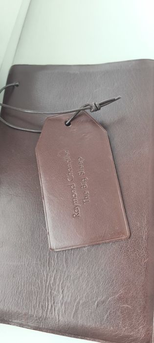 Колекційна книга The Big Sleep (Raymond Chandler) у шкірі від Bill Amb