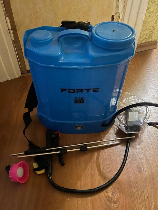 Акумуляторний обприскувач CL-12A