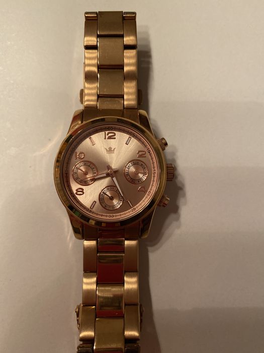 NOWY / Zegarek damski na baterię