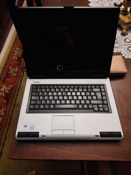 PC Toshiba Satellite L40 - 15 Gb