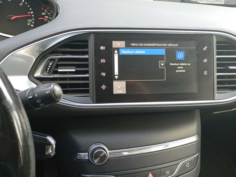 Peugeot 308 Sw II 2015 1.6 blue hdi foto 5