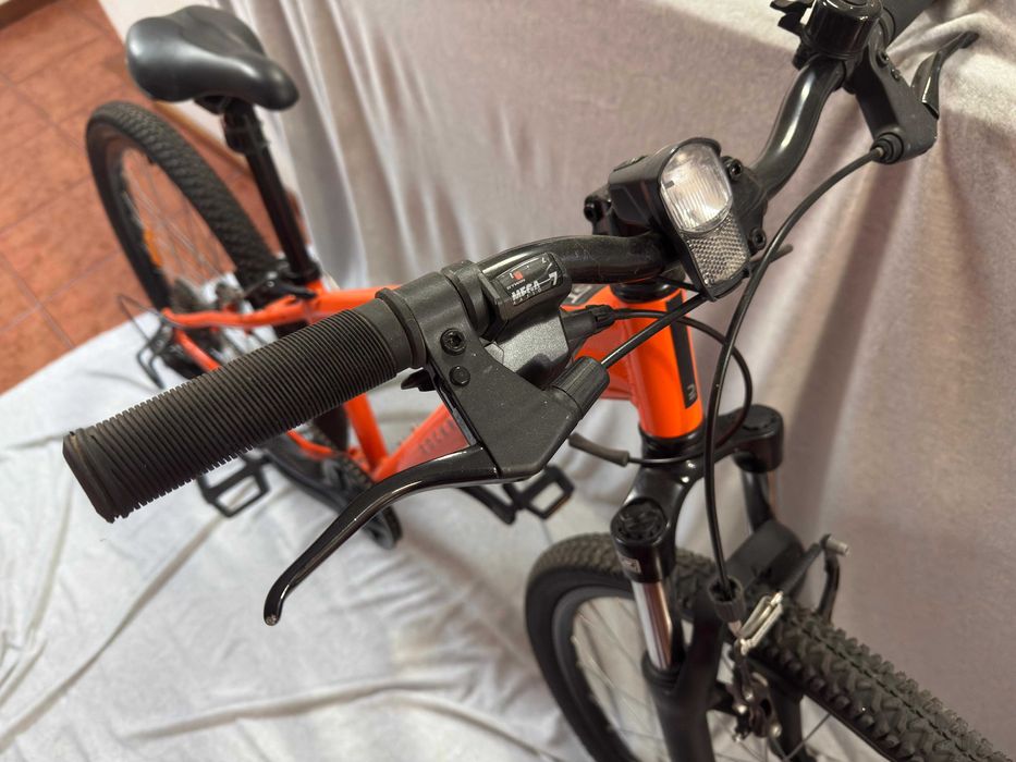 Bicicleta BTT Rockrider como nova