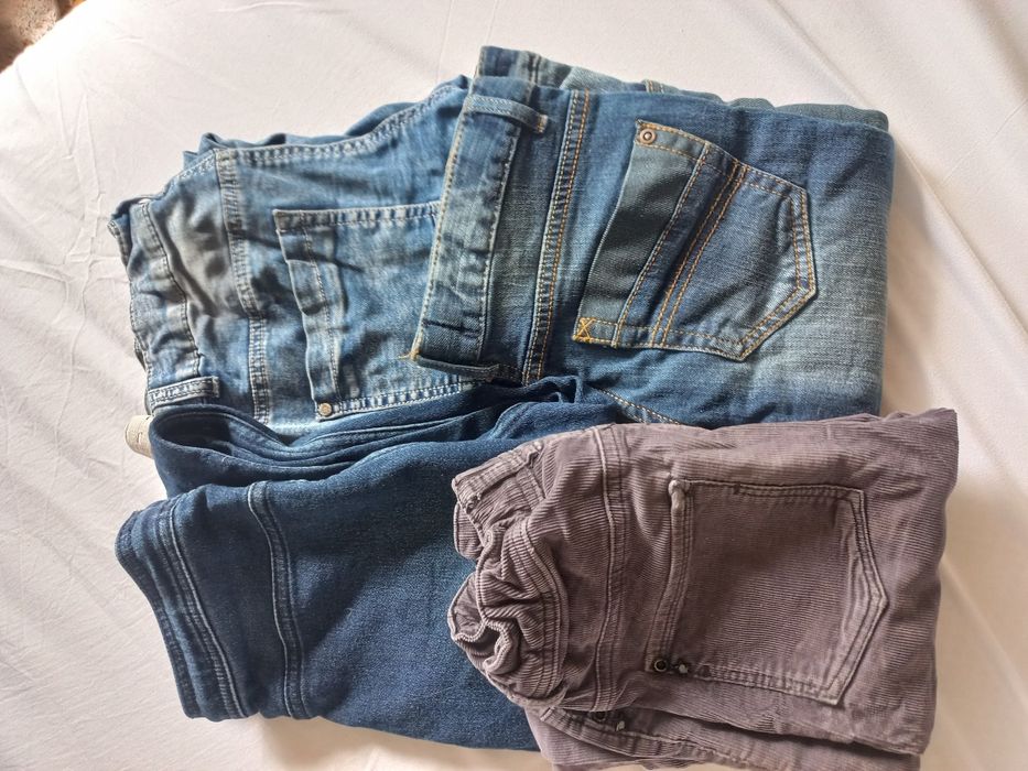 Zestaw 4 pary spodnie  chłopięce 146