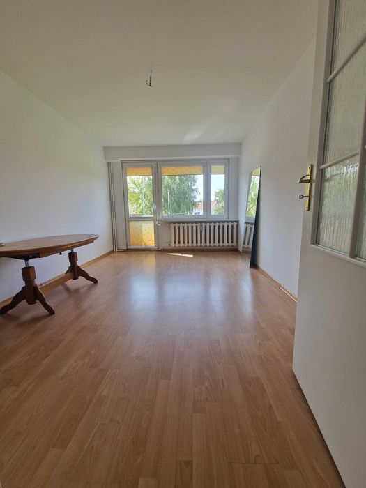 Mieszkanie na sprzedaż parter z balkonem