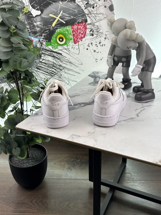 Кросівки шкіряні Nike Air Force 36.5 розмір Е15893