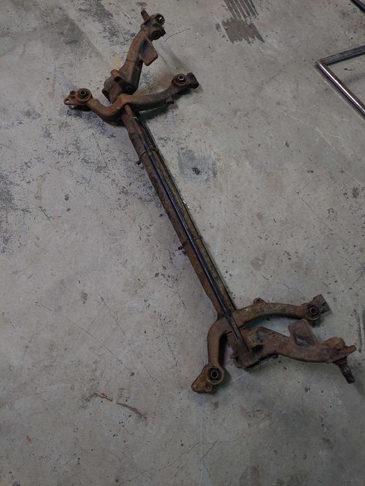 Belka skrętna os do zaadaptowania do przyczepki