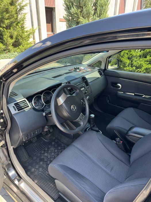 Ниссан тиида, Nissan tiida 2008