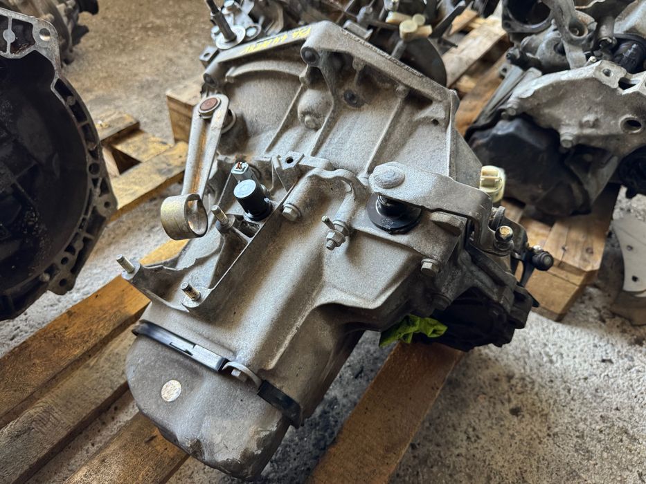 Caixa de Velocidades Peugeot 206 1.4 HDI 20CD70