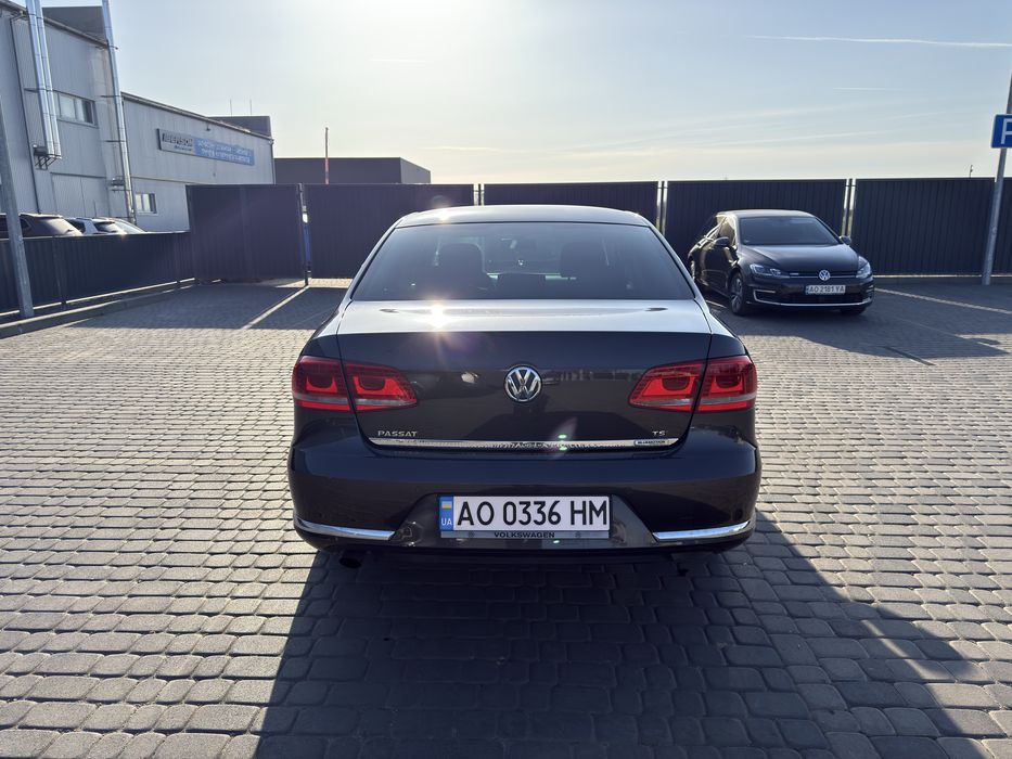 Volkwagen Passat B7.  1,4 бензин