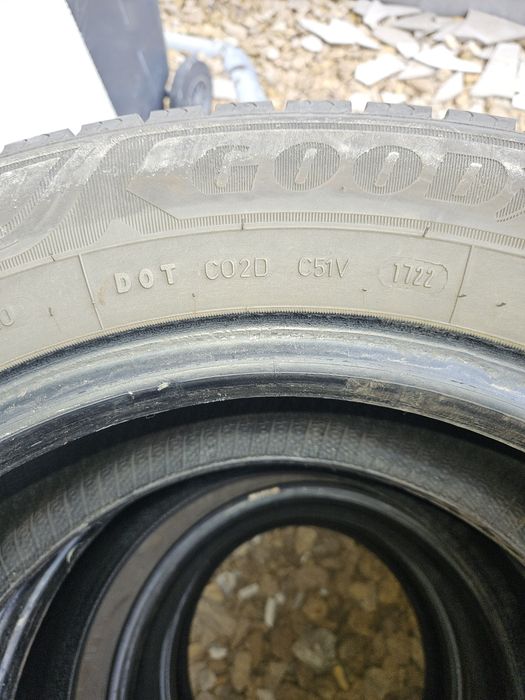 Goodyear 225/65R 16 C