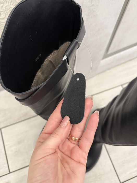 Високі сапоги труби натуральна шкіра 39-25,5см