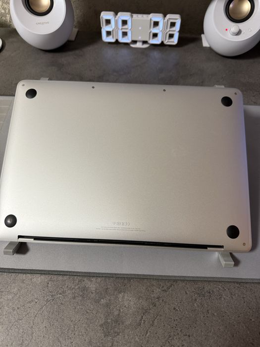 Apple MacBook Pro 13 2019 Intel I5
