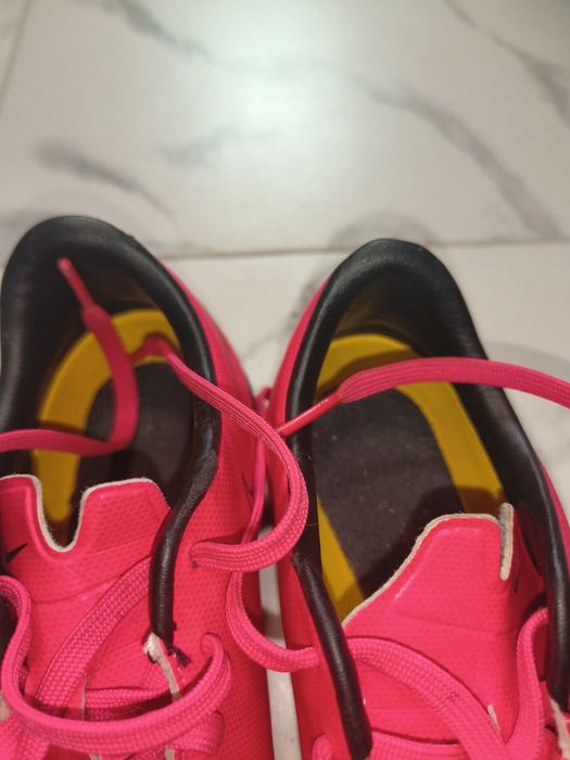 dziecięce piekne halówki Nike, rozmiar 33    20,5cm