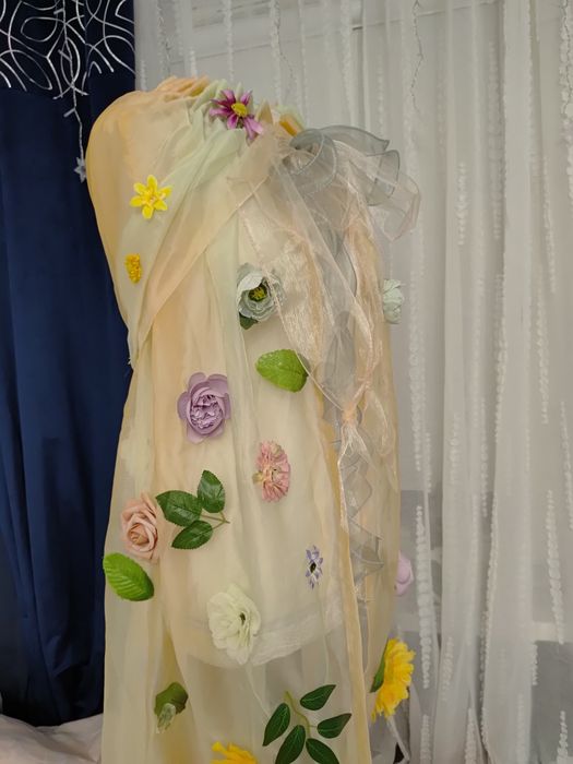 Strój przebranie pani wiosna wiosenne 3 części rozmiar uniwersalny