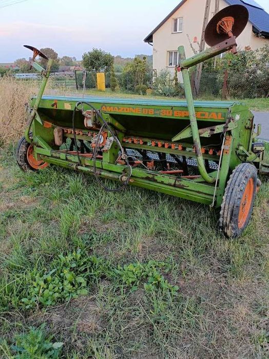 Amazone D8 Specjal 3m siewnik zbożowy