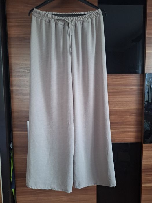 Komplet bluzka i spodnie 42