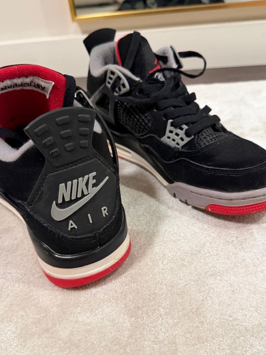 jordan 4 preto e vermelho em bom estado e preco negociavel